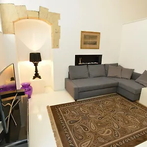 Izzhome Light Appartement